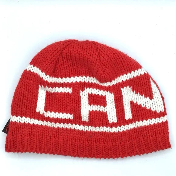 Canada Red and White Knit Winter Hat Unisex - Picture 4 of 8